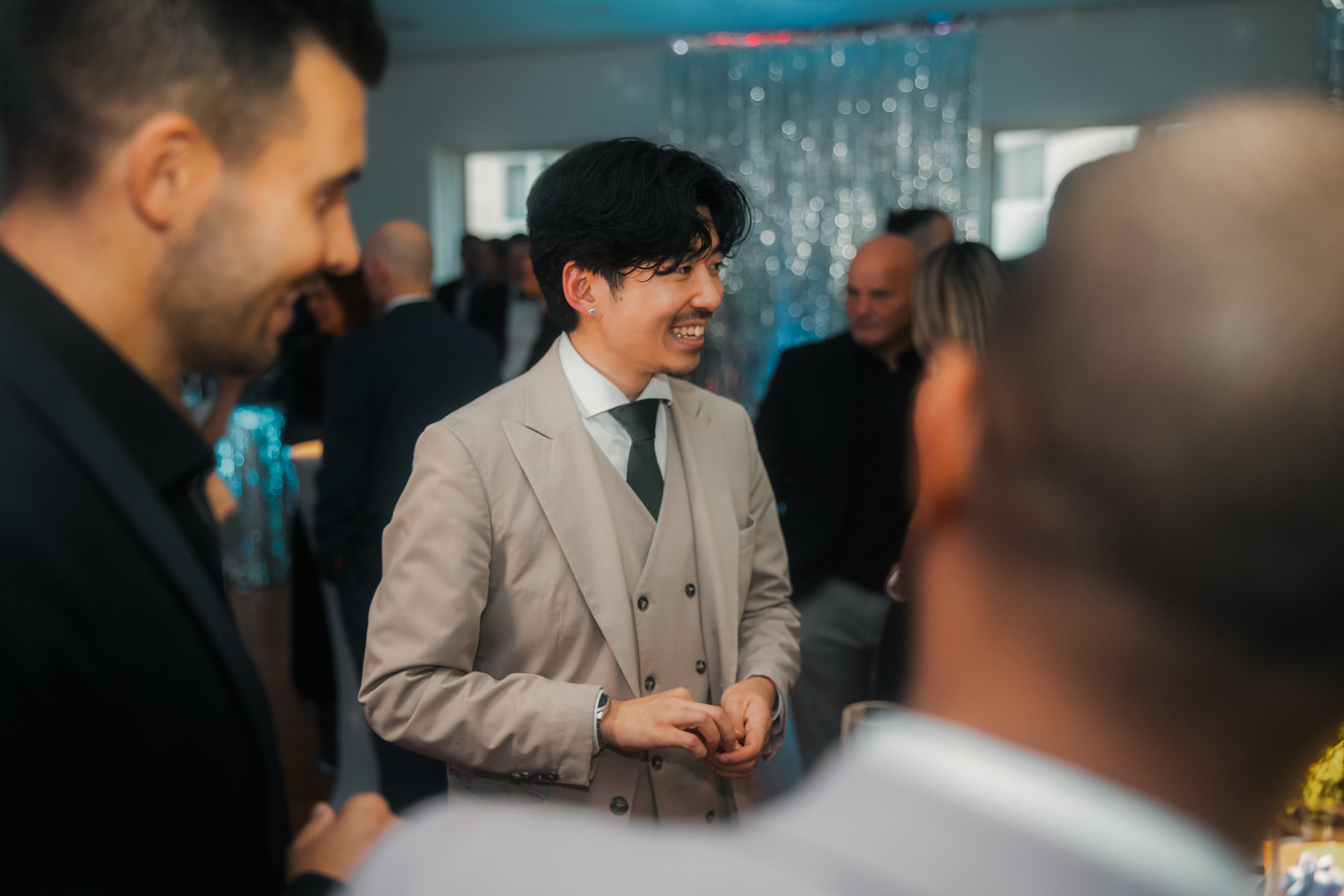 Tatto verzaubert die Gäste auf einem Event in Frankfurt